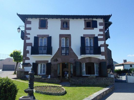 Hôtel Camou — hotel in Saint-Jean-Pied-De-Port
