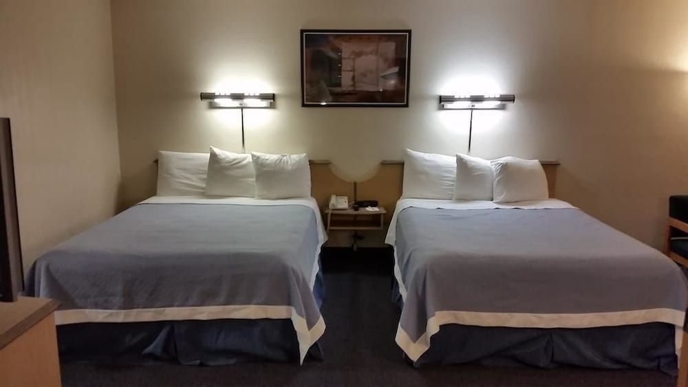 Days Inn by Wyndham Buena Park - photo 15
