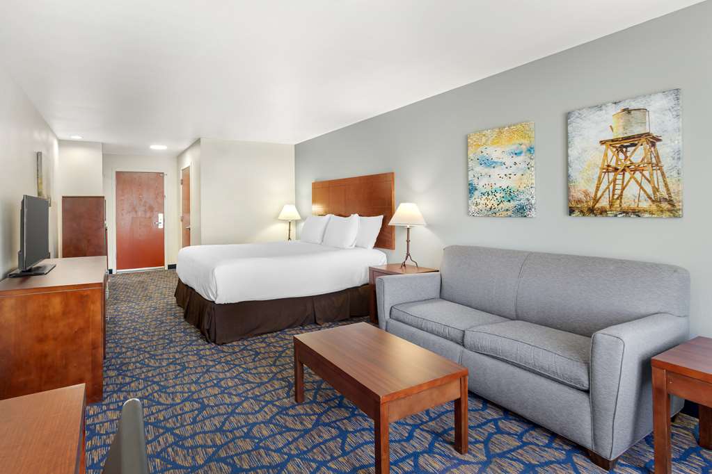 Best Western Plus Villa Del Lago Inn Patterson - photo 30