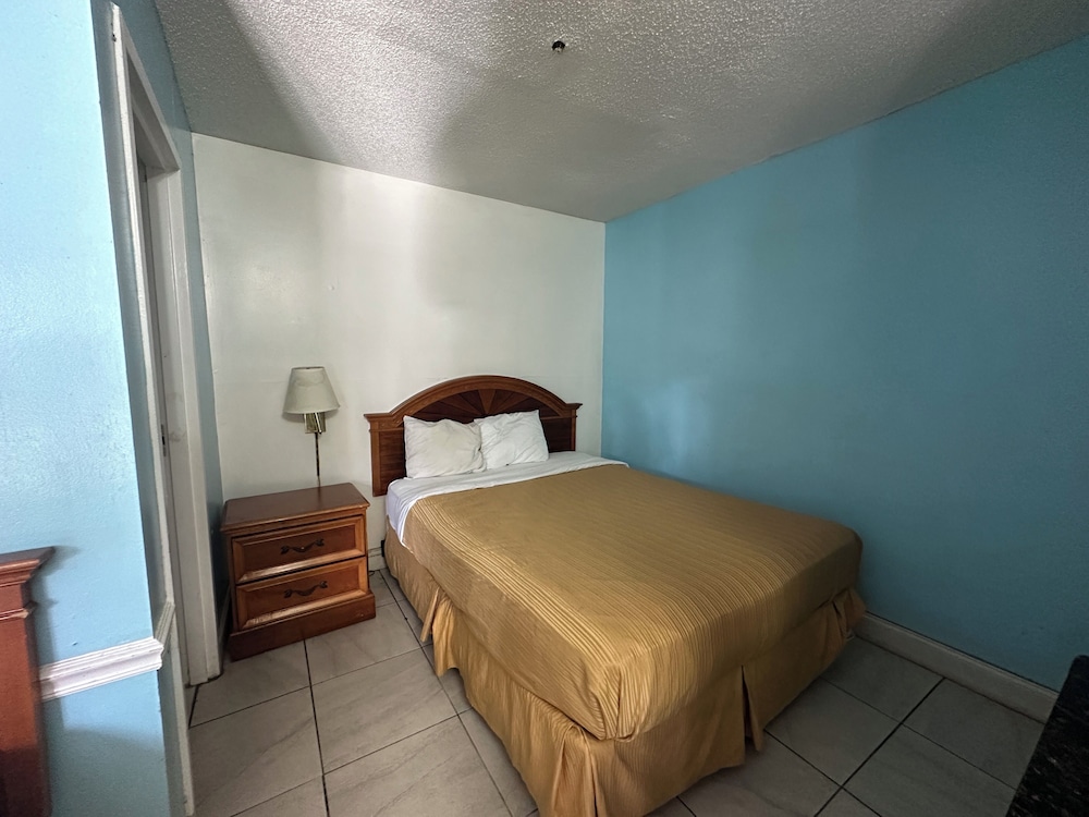 Guest Cottage And Suites - photo 29