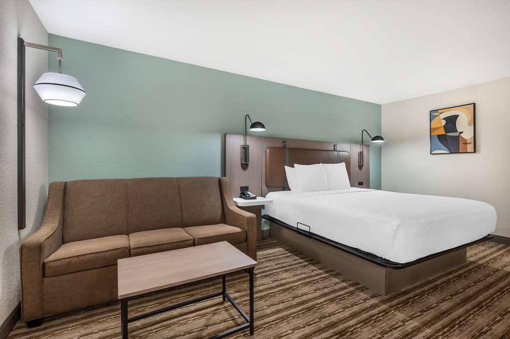 Best Western Plus Richmond Indiana I 70 - photo 18