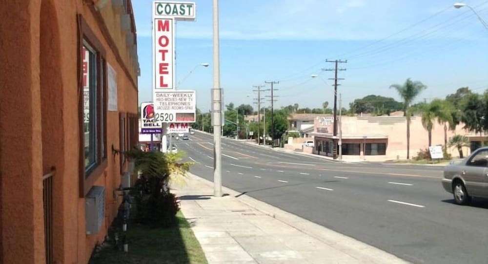 Coast Motel - photo 8