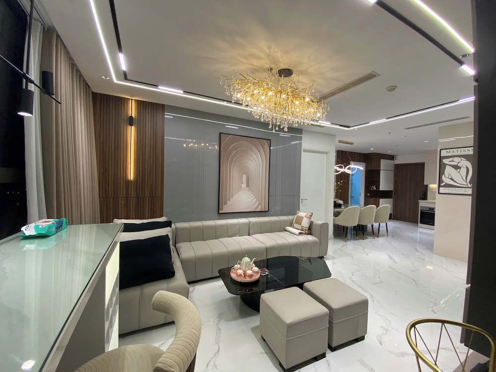Cozy Fam Halong Green Diamond Ha Long — 4-Star Luxury Hotel in Ha Long, Vietnam