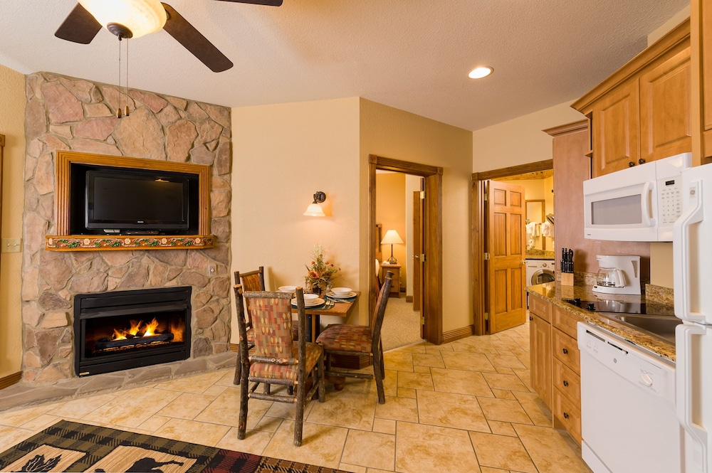 Westgate Smoky Mountain Resort & Spa - photo 28