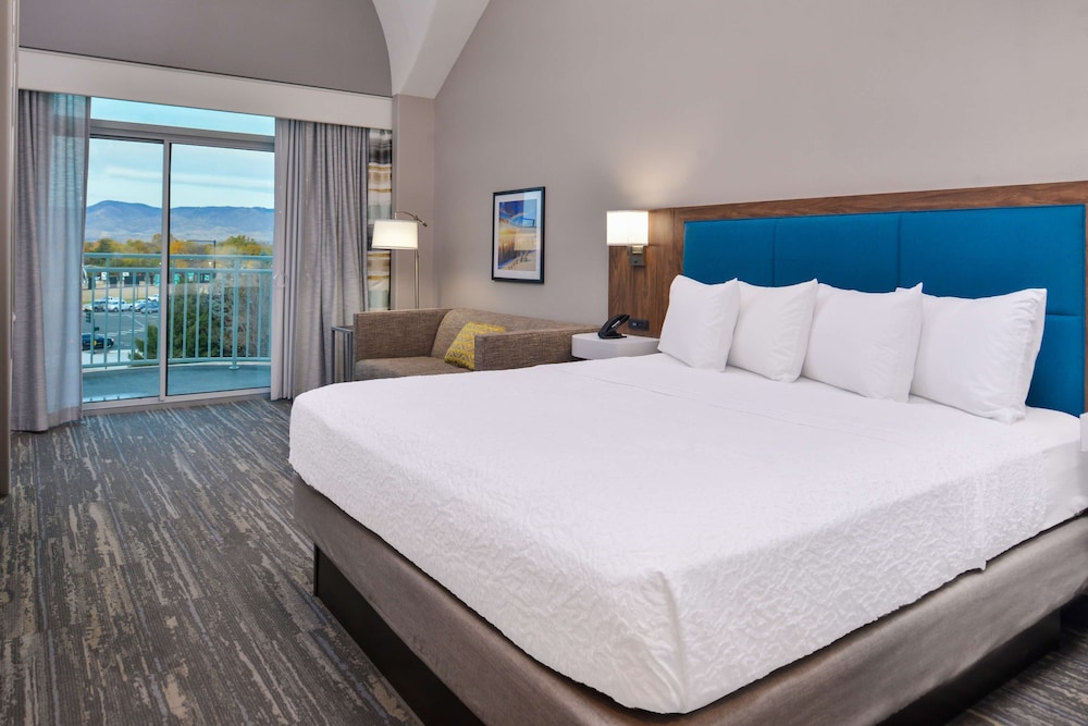 Hampton Inn & Suites Boise Spectrum - photo 68