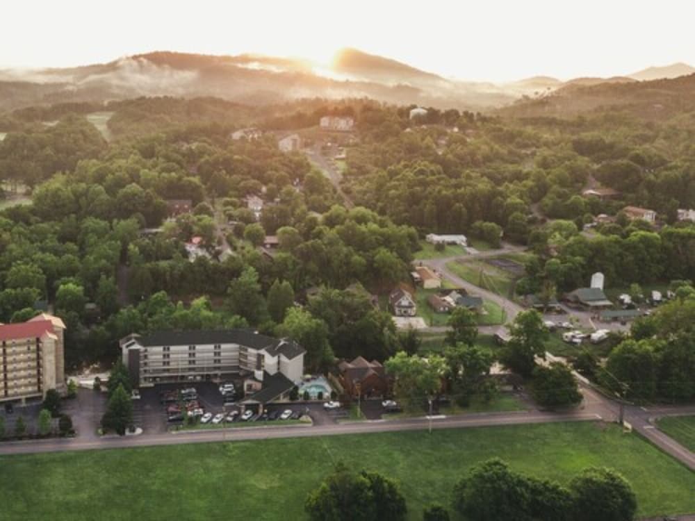Twin Mountain Inn & Suites - photo 125