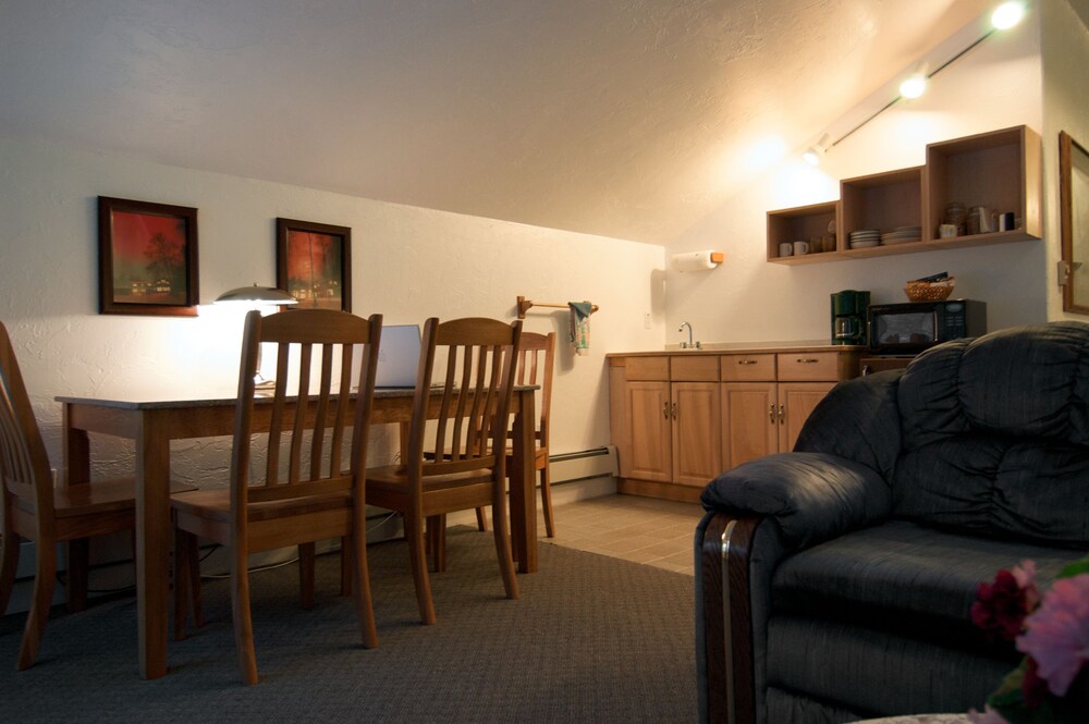 Agate Inn - photo 16