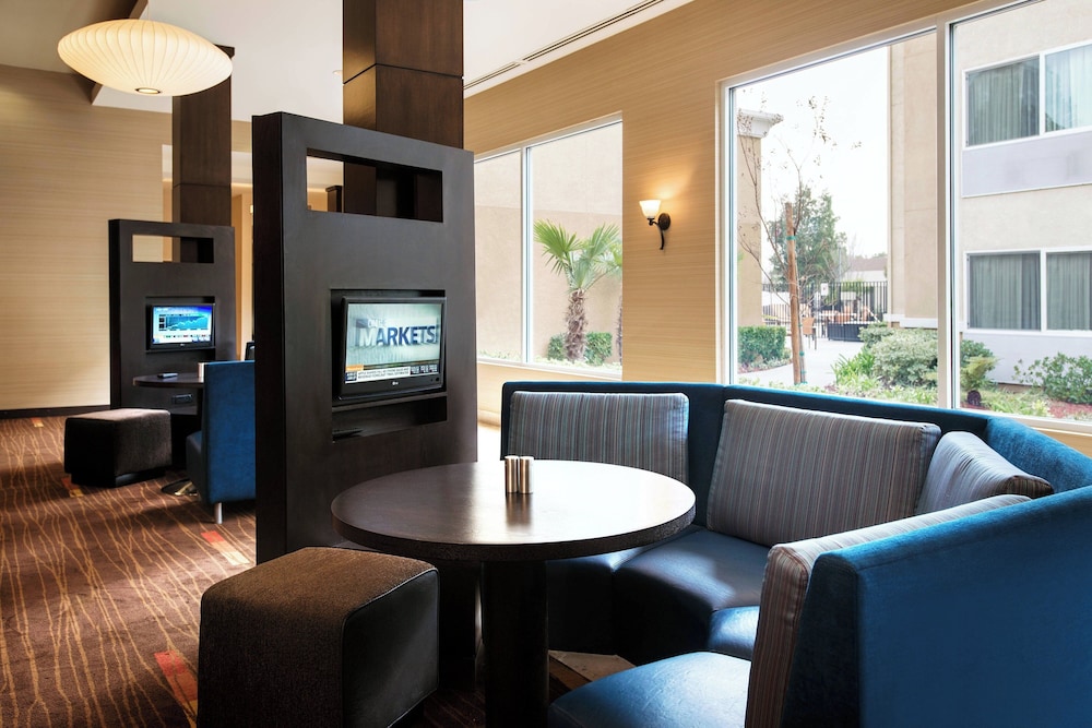 Courtyard by Marriott Sacramento Cal Expo - photo 18