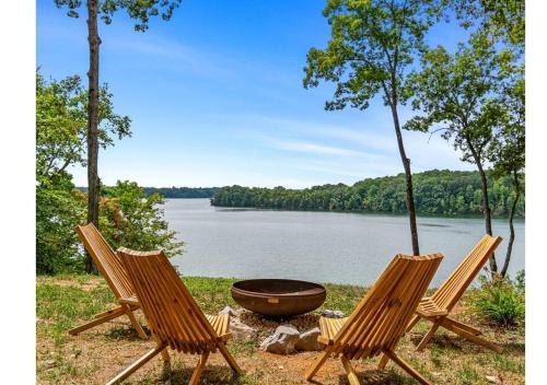 Sunset Shores - carbon neutral hotel in Winchester