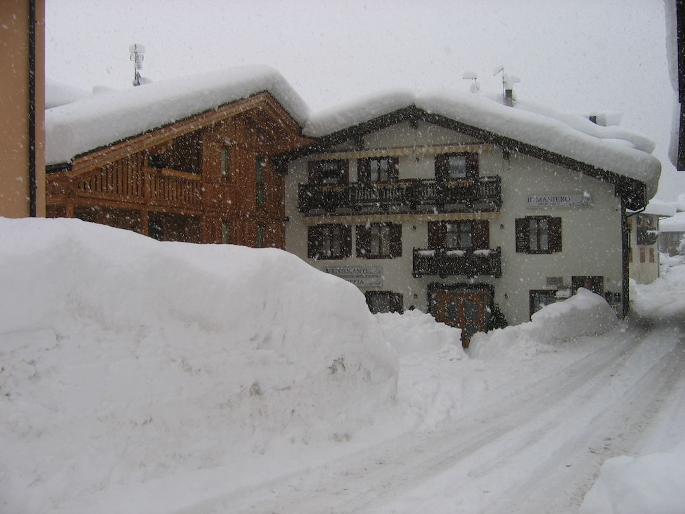 Hotel Il Maniero in Ossana, Italy