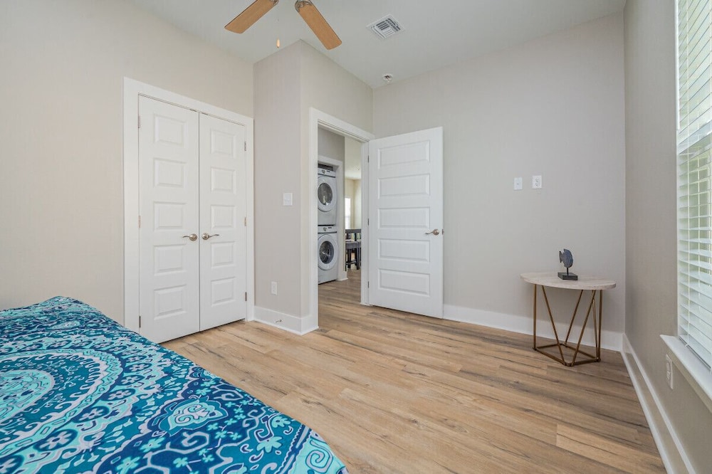 Pelican Bay Resort - photo 14