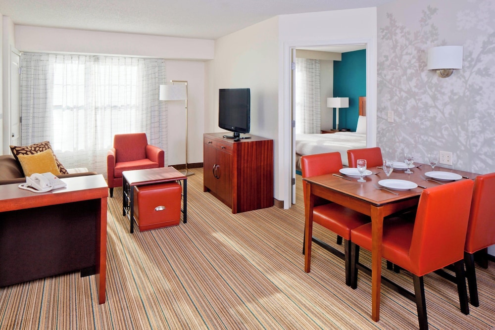 Residence Inn by Marriott Boston Norwood - photo 9