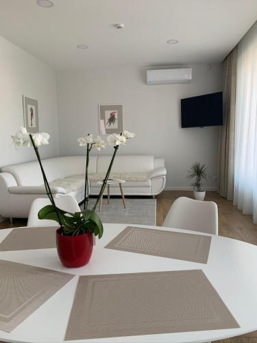 Apartamentai Fortuna — 4-Star Luxury Hotel in Kaunas, Lithuania
