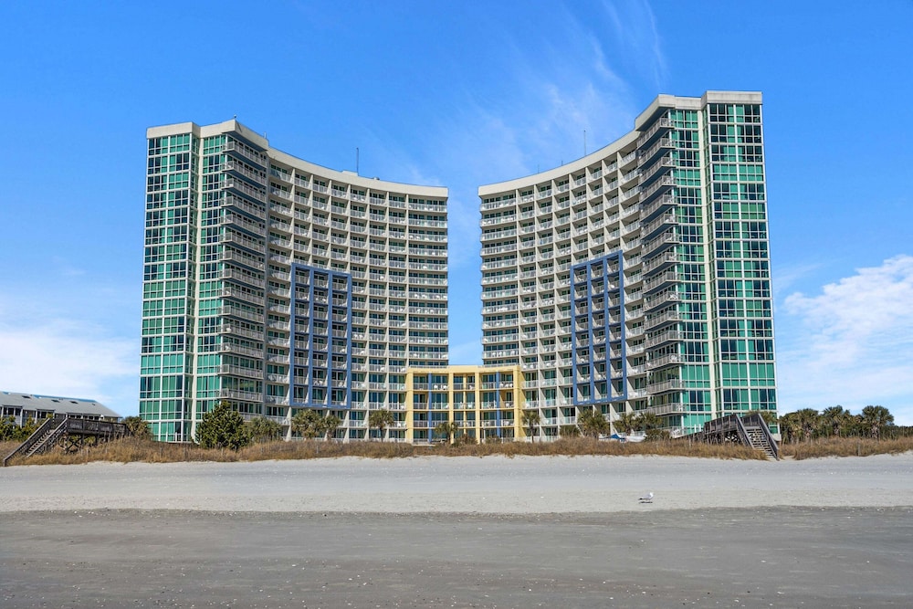 Avista Resort 1503 1 Bedroom Condo by RedAwning in North Myrtle Beach, United States