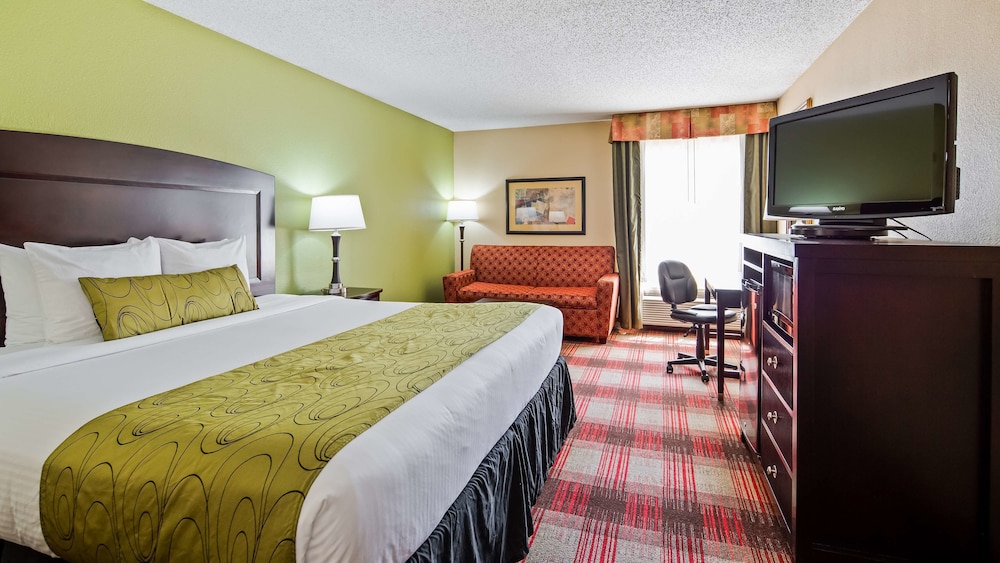 Landmark Hotel Dallas Addison - photo 5