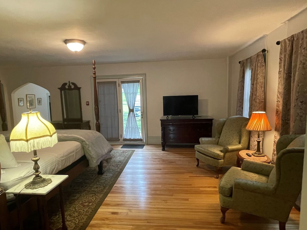 Arlington Inn - photo 15