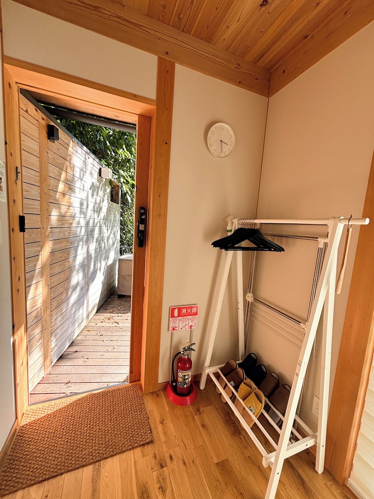 Crossfit Otoyo Strength Tiny House Free Firepit Bbq Grill Gym — Nankoku — photo 5