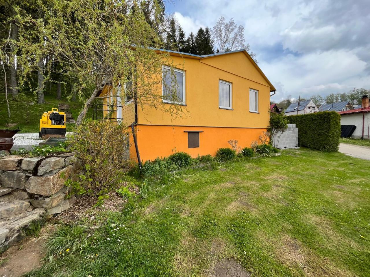 Chata Pod Houbovým Vrchem in Horni Plana, Czech Republic