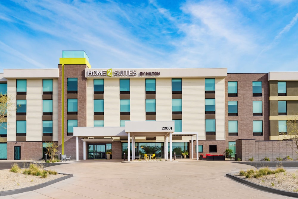 Home2 Suites by Hilton North Scottsdale near Mayo Clinic - featured photo