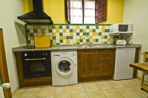 Apartamentos Los Brezos 4840255 — Arenas De Iguna