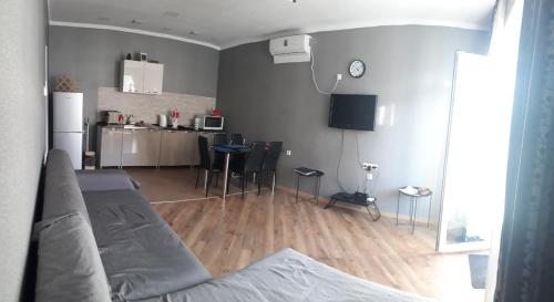 Ann's Apartment