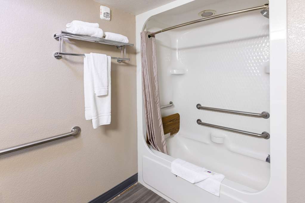 Motel 6 Fort Lupton CO - photo 35