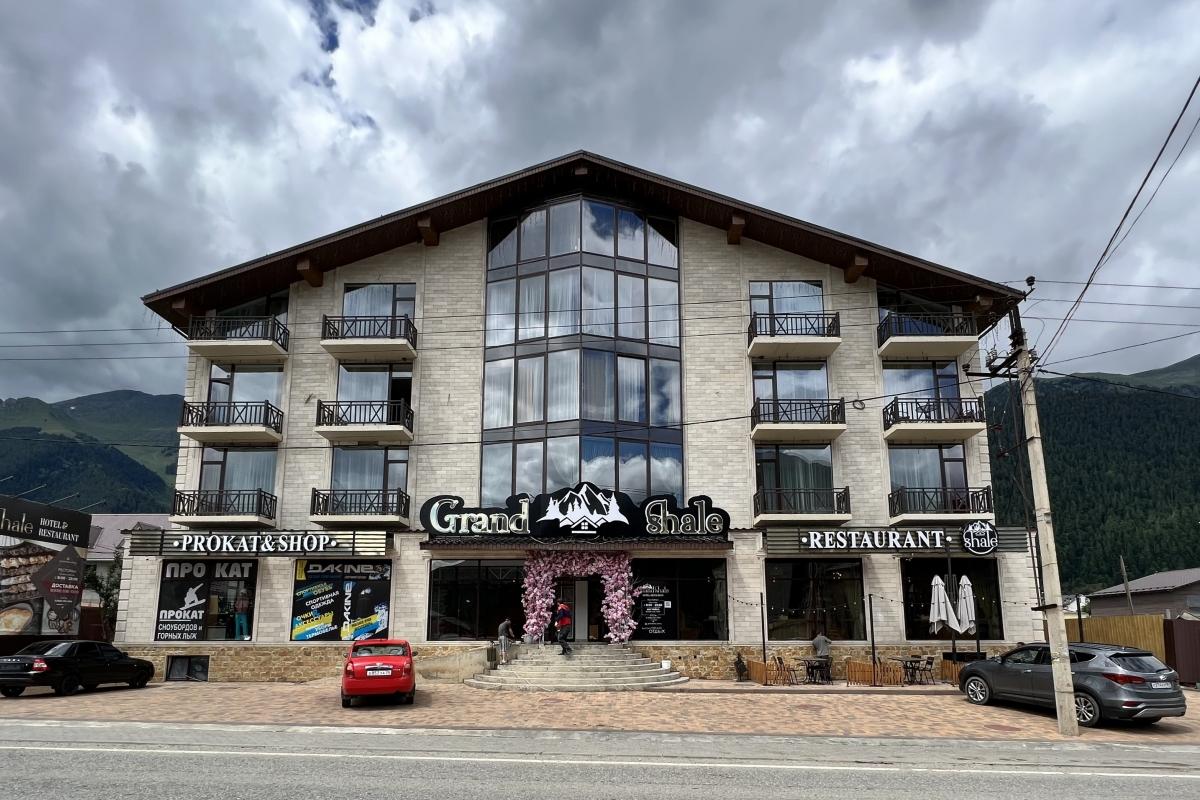 Grand Shale Hotel in Unknown City, Russia