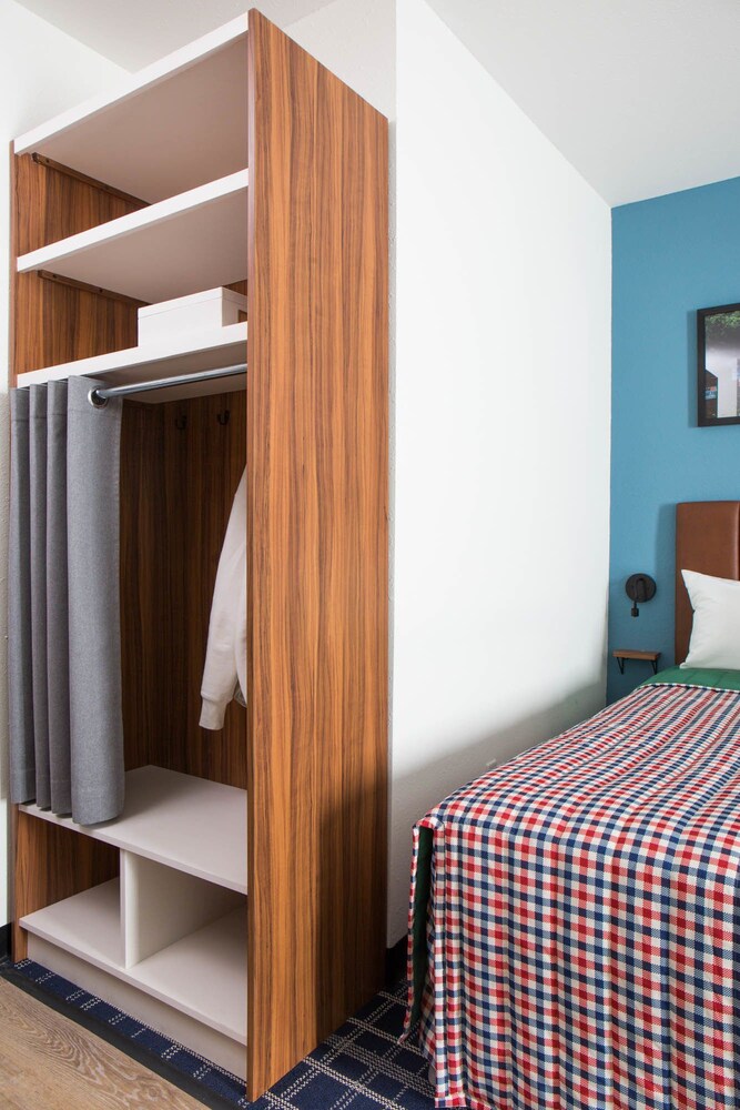 Uptown Suites Extended Stay Austin TX Round Rock - photo 11