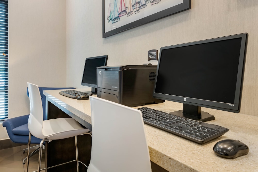 Staybridge Suites St. Petersburg Downtown by IHG - photo 42