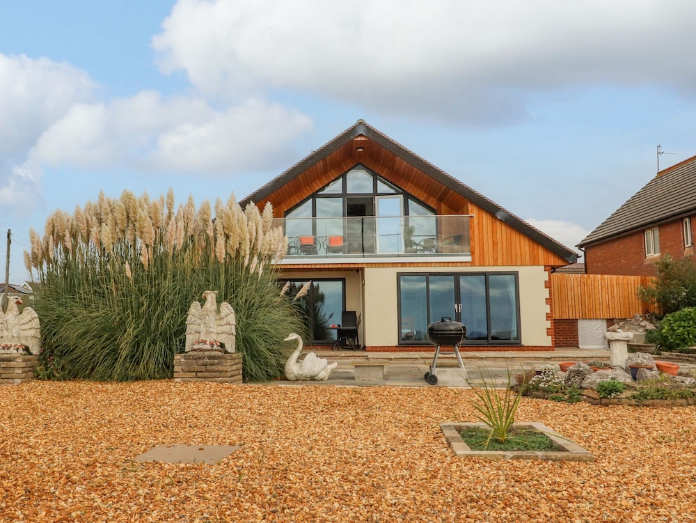 Sea La Vie — Lytham St Annes
