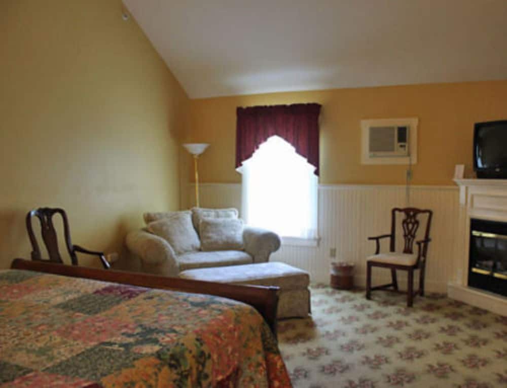 Kearsarge Inn - photo 9