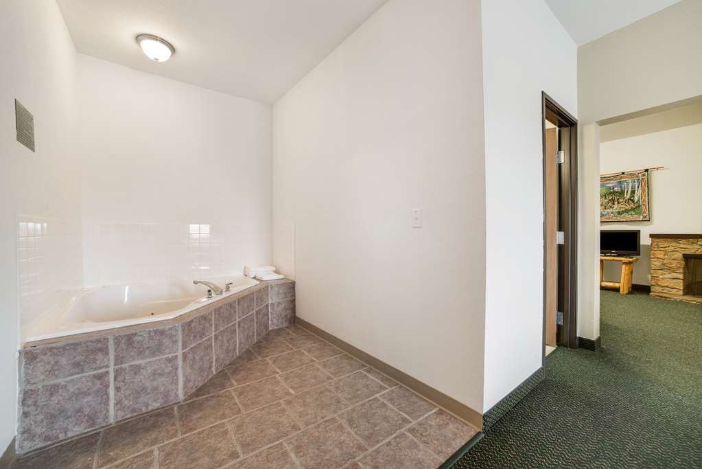 Knights Inn New Florence - photo 18