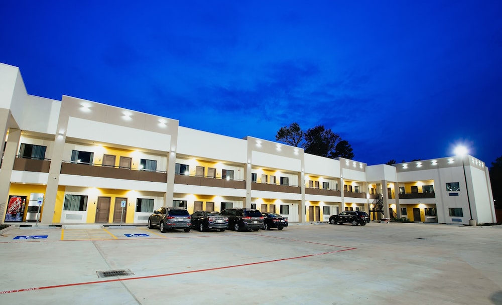 Palace Inn Airtex - photo 20