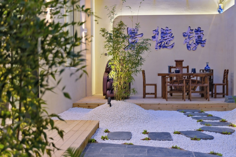 Yunxi Garden in Jingdezhen, People's Republic of China