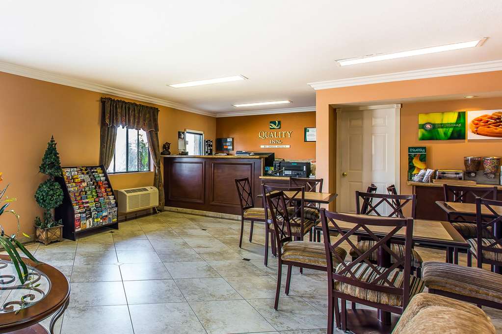 Quality Inn Lake Elsinore I 15 - photo 6