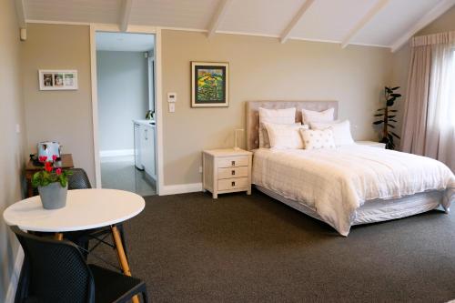 St Kilda Studio — 4-Star Luxury Hotel in Cambridge, New Zealand