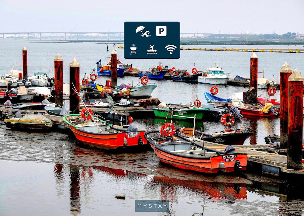 Barbecue E Sala De Jogos Vagos Mystay — Vagos