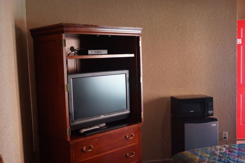 White Mountain Motel - photo 53
