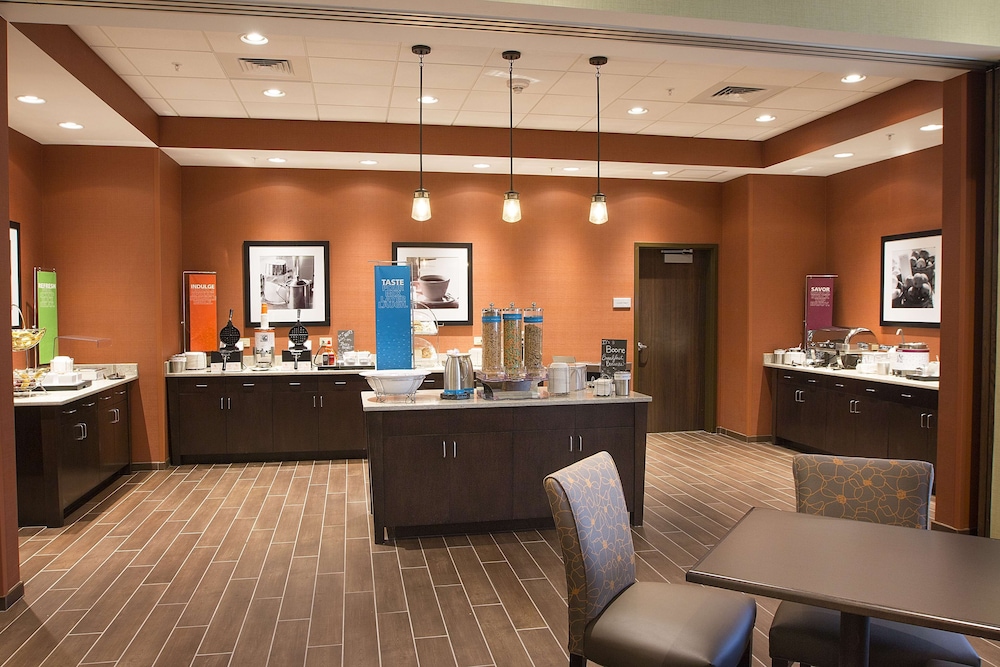 Hampton Inn & Suites Boone - photo 39
