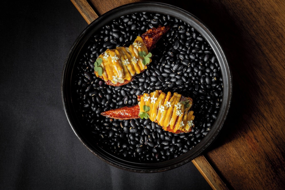 מזון ומשקאות