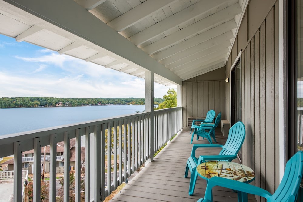 Margaritaville Lake Resort Lake of the Ozarks - photo 15
