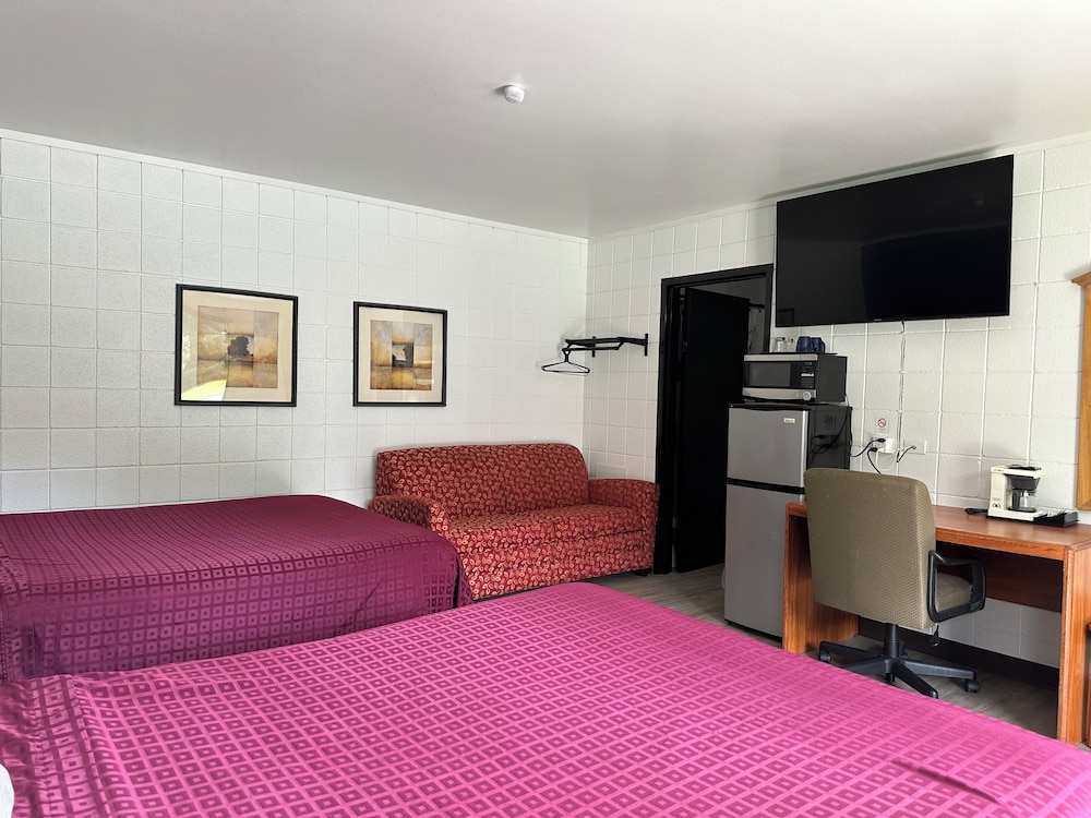 Skyview Motel - photo 21