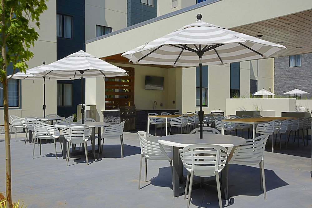 Staybridge Suites Little Rock Medical Center by IHG - photo 39