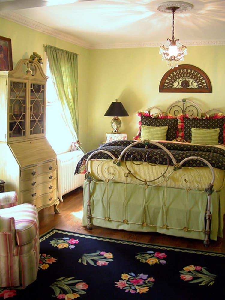 10 Fitch - photo 10