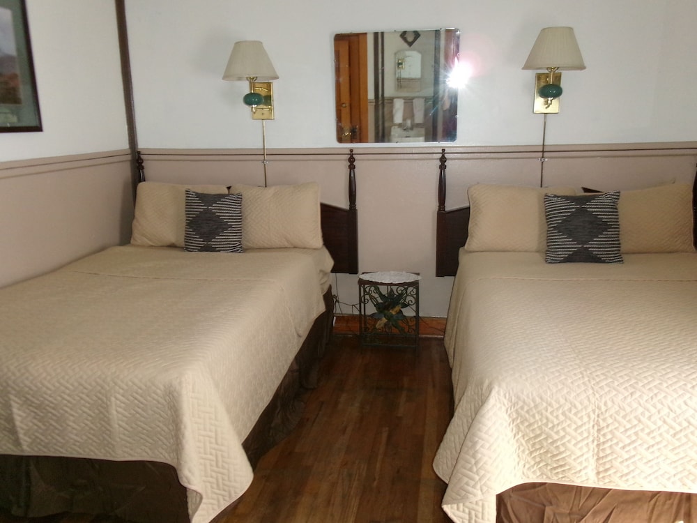 Hotel Eastin - photo 17