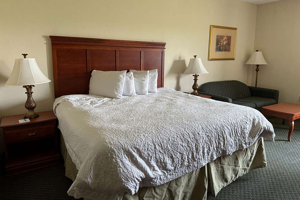 Quality Inn Norman near University - photo 15