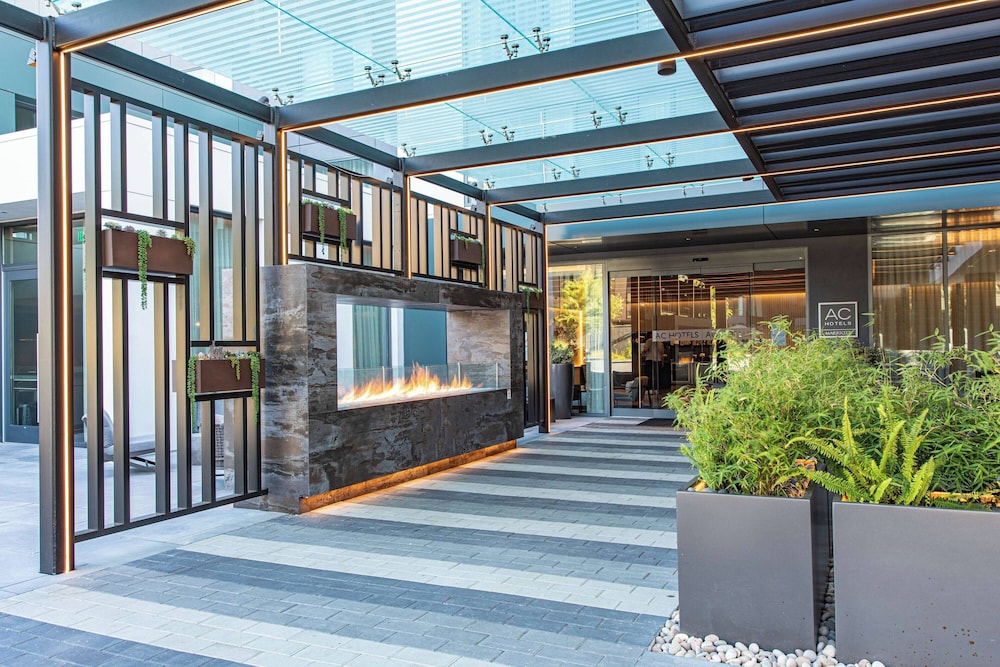 AC Hotel by Marriott Palo Alto - photo 37