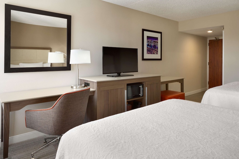 Hampton Inn Philadelphia Mt. Laurel - photo 7