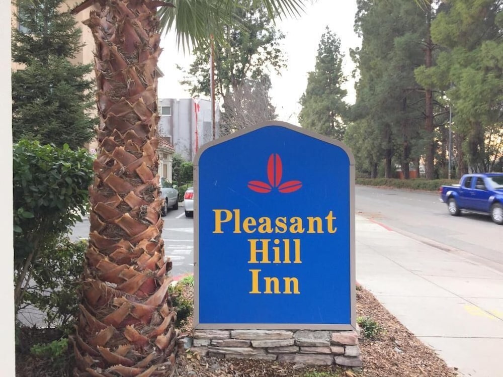 Pleasant Hill Inn - photo 19