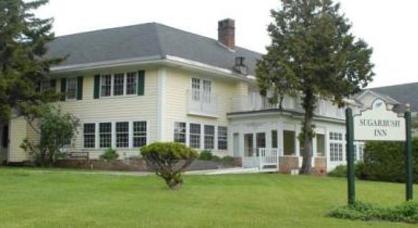 The Sugarbush Inn — Warren